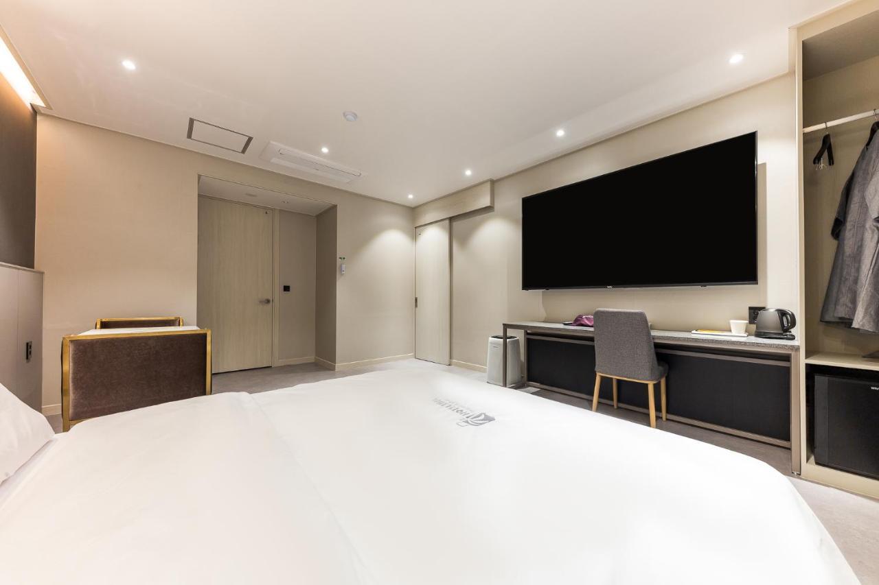 Hotel Lium Cheonan Exterior photo