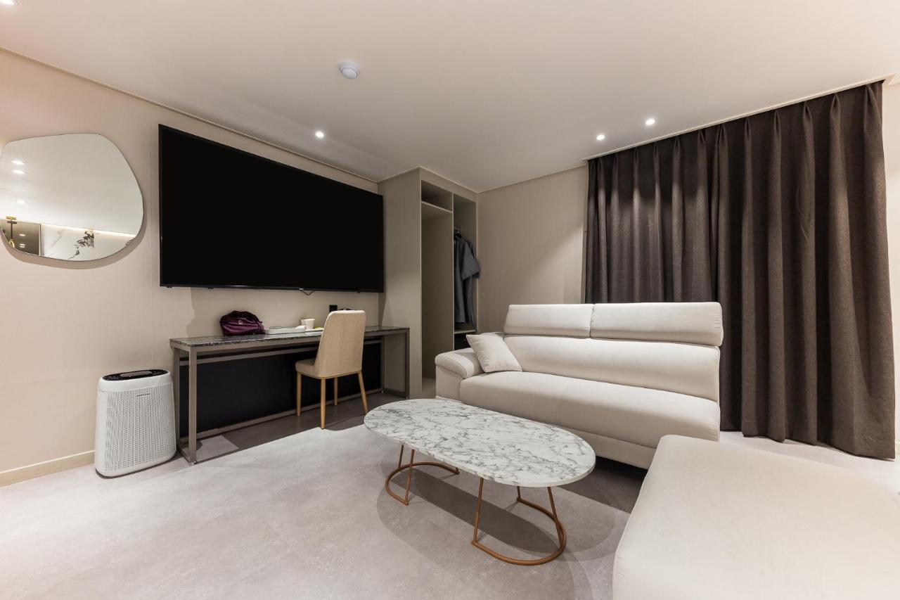 Hotel Lium Cheonan Exterior photo