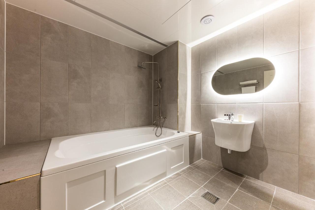 Hotel Lium Cheonan Exterior photo